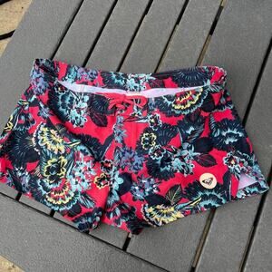ROXY women's size M, coral floral lace up velcro waist shorts